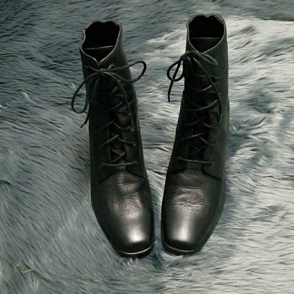 Worthington Shoes - Boot👢